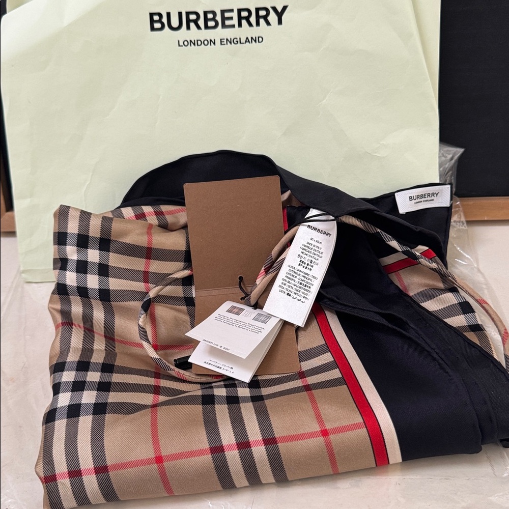 Burberry Vintage Check Drawcord Silk Scarf - Picture 8 of 8